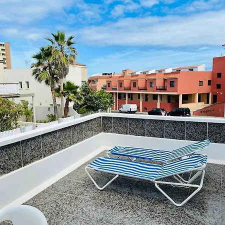 Beautiful And Cosy House. 50 Meters From The Beach!